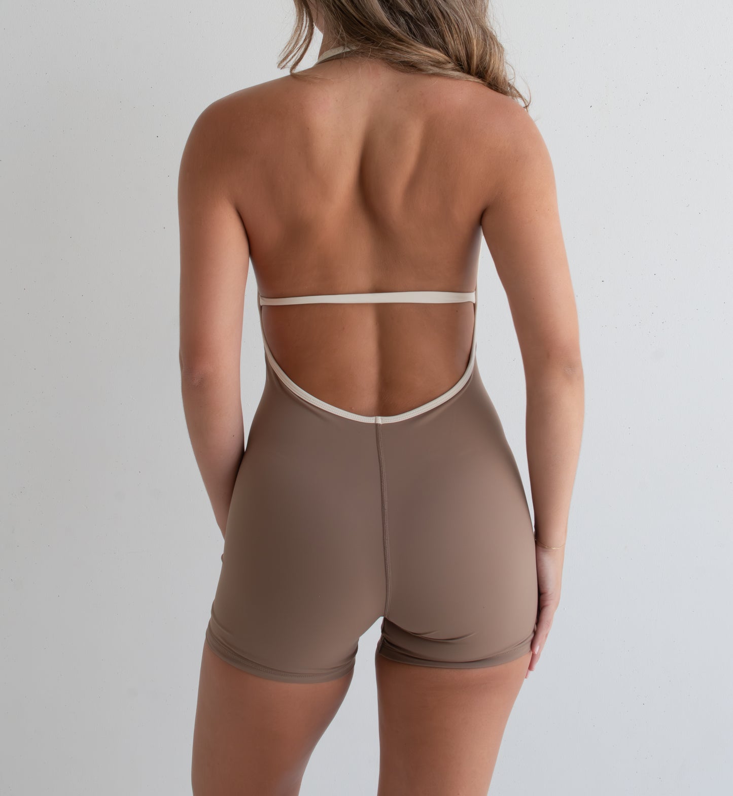 Neutral Luxe Latte Rompr
